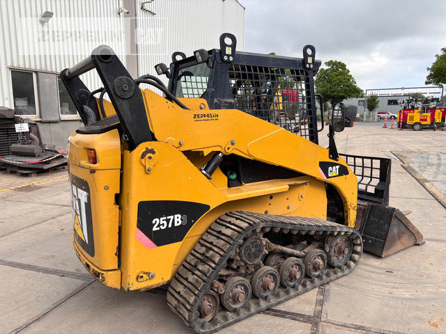 Cat 257B - Compact track loader: picture 3 Cat 257B - Compact track loader: picture 3