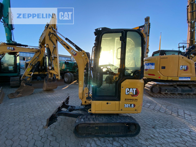 Mini excavator Cat 301.6-05A: picture 1