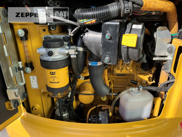 Mini excavator Cat 301.8-05A: picture 17