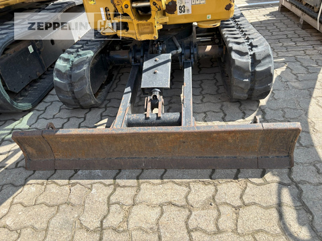 Mini excavator Cat 301.8-05A: picture 12