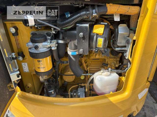 Mini excavator Cat 301.8-05A: picture 10