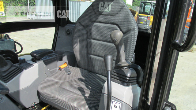 Mini excavator Cat 303CR-07A: picture 12