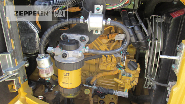 Mini excavator Cat 303CR-07A: picture 9