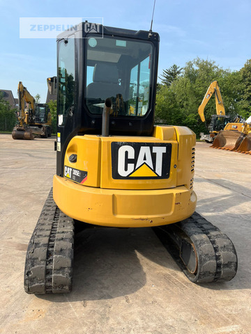 Cat 305ECR - Mini excavator: picture 2 Cat 305ECR - Mini excavator: picture 2