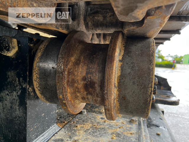 Crawler excavator Cat 374FL: picture 14