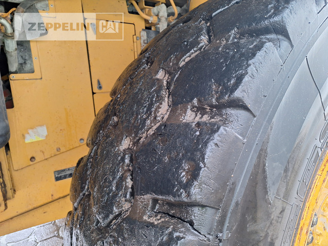 Rigid dumper/ Rock truck Cat 772G: picture 13