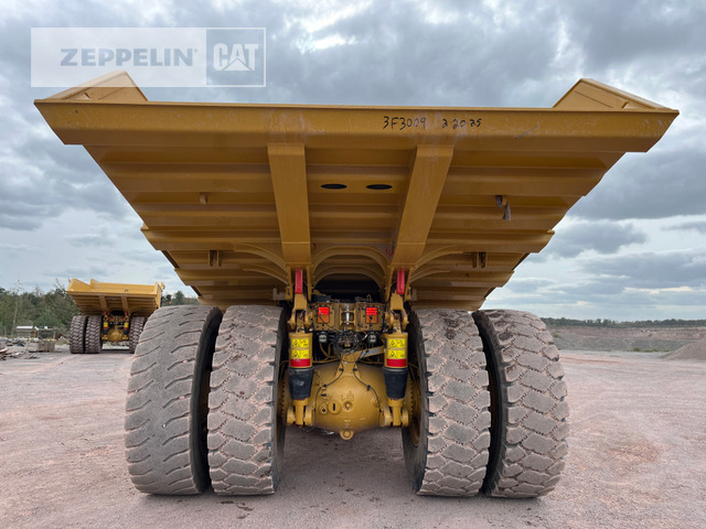 Cat 775G - Rigid dumper/ Rock truck: picture 4 Cat 775G - Rigid dumper/ Rock truck: picture 4