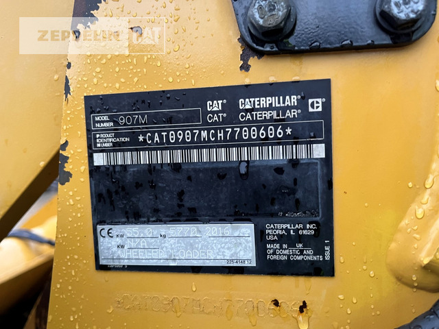 Wheel loader Cat 907M: picture 6