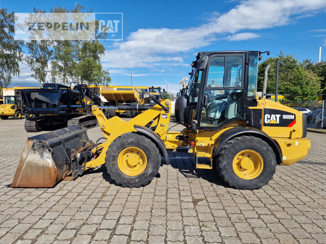 Cat 908M - Wheel loader: picture 3 Cat 908M - Wheel loader: picture 3