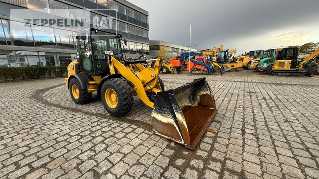 Cat 908M - Wheel loader: picture 2 Cat 908M - Wheel loader: picture 2
