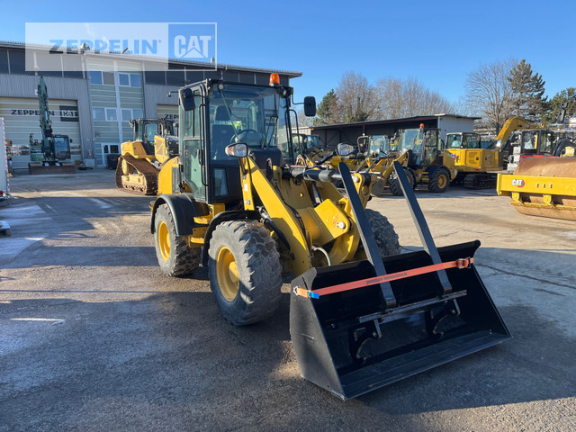 Cat 908M - Wheel loader: picture 1 Cat 908M - Wheel loader: picture 1