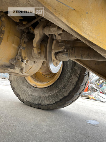 Wheel loader Cat 950M: picture 23
