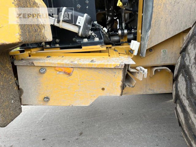 Wheel loader Cat 950M: picture 16