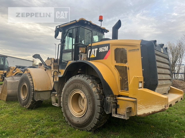 Cat 962M - Wheel loader: picture 1 Cat 962M - Wheel loader: picture 1