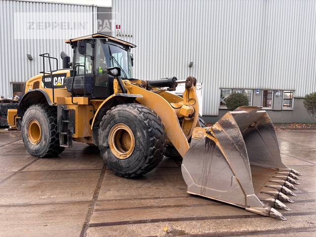 Cat 966M - Wheel loader: picture 2 Cat 966M - Wheel loader: picture 2