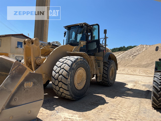 Cat 982M - Wheel loader: picture 1 Cat 982M - Wheel loader: picture 1