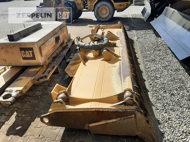 Cat D6L-20A - Bulldozer: picture 2 Cat D6L-20A - Bulldozer: picture 2