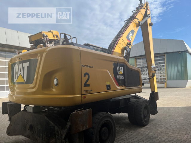 Cat MH3026-06C - Waste/ Industry handler: picture 3 Cat MH3026-06C - Waste/ Industry handler: picture 3