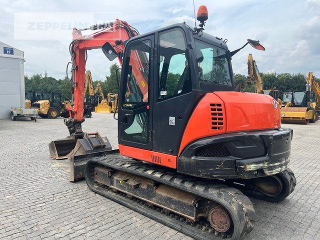 Mini excavator Kubota KX080-4: picture 8