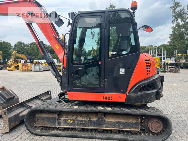 Mini excavator Kubota KX080-4: picture 9