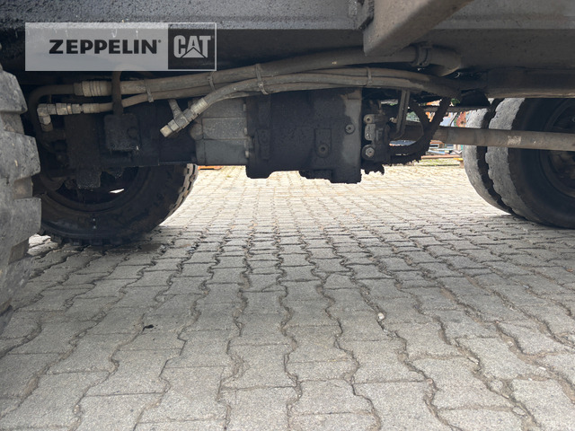 Waste/ Industry handler Sennebogen 821: picture 21