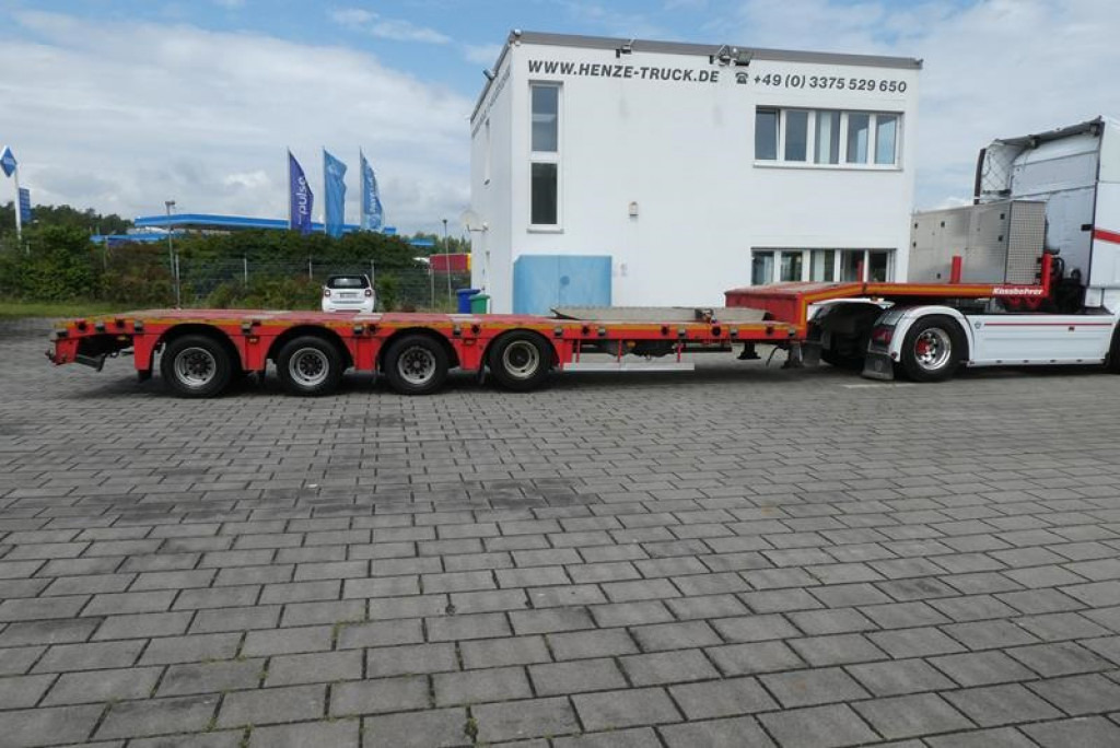 KAESSBOHRER LB4E EX-1 KK LOWBED Tiefladerauflieger AUSZIEHBAR-2x Lenkachsen - Low loader semi-trailer: picture 1 KAESSBOHRER LB4E EX-1 KK LOWBED Tiefladerauflieger AUSZIEHBAR-2x Lenkachsen - Low loader semi-trailer: picture 1