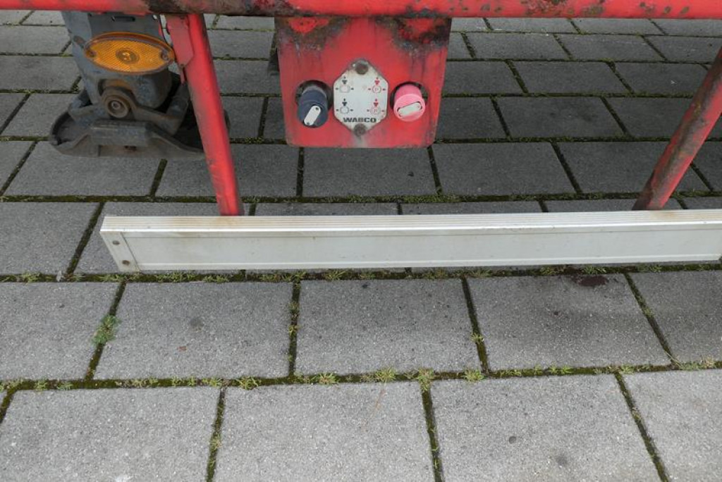 KAESSBOHRER LB4E EX-1 KK LOWBED Tiefladerauflieger AUSZIEHBAR-2x Lenkachsen - Low loader semi-trailer: picture 3 KAESSBOHRER LB4E EX-1 KK LOWBED Tiefladerauflieger AUSZIEHBAR-2x Lenkachsen - Low loader semi-trailer: picture 3