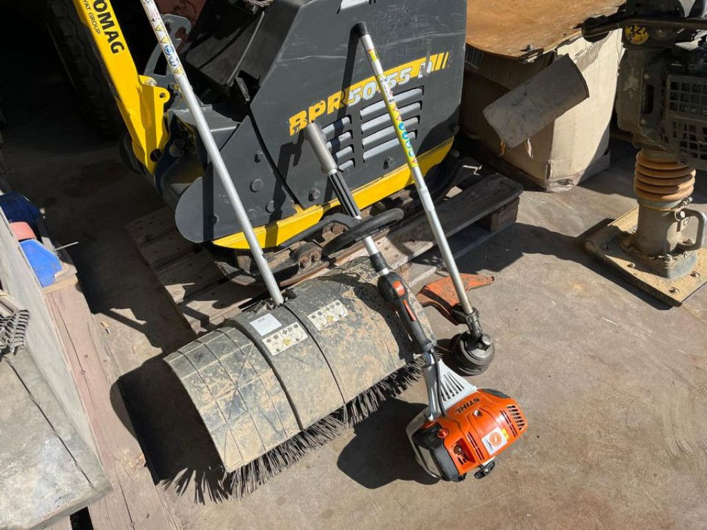Kombimotor KM 131/R Kleinteile - Garden equipment: picture 1 Kombimotor KM 131/R Kleinteile - Garden equipment: picture 1