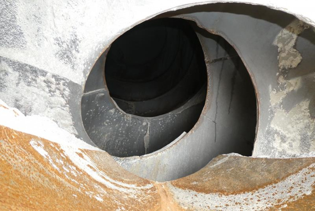 MERCEDES-BENZ Actros 3235 B 8x4 Betonmischer Stetter 9m³ -Deutsch - Truck: picture 3 MERCEDES-BENZ Actros 3235 B 8x4 Betonmischer Stetter 9m³ -Deutsch - Truck: picture 3