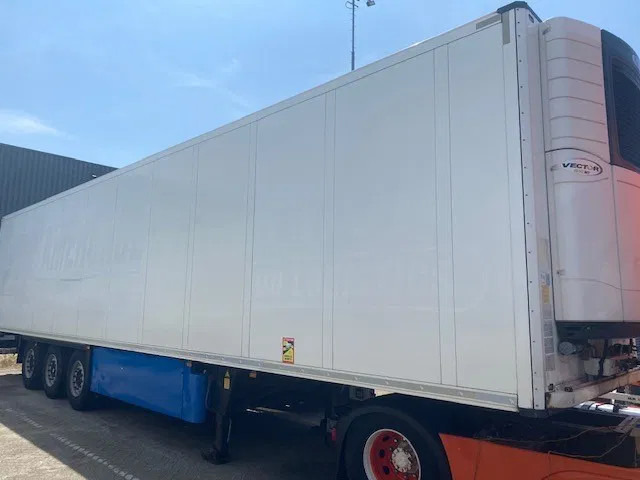 Schmitz Cargobull SCB 53B koelvries met carrier vector 1950MT 2 temp en tussenwand, - Refrigerator semi-trailer: picture 2 Schmitz Cargobull SCB 53B koelvries met carrier vector 1950MT 2 temp en tussenwand, - Refrigerator semi-trailer: picture 2