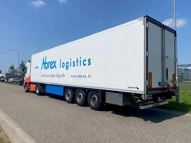 Schmitz Cargobull SCB 53B koelvries met carrier vector 1950MT 2 temp en tussenwand, - Refrigerator semi-trailer: picture 4 Schmitz Cargobull SCB 53B koelvries met carrier vector 1950MT 2 temp en tussenwand, - Refrigerator semi-trailer: picture 4