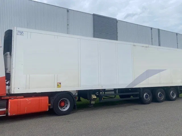 Schmitz Cargobull sko koelvries met carrier vector motor, saf assen disc brakes, 2 x lift , tuv gultig - Refrigerator semi-trailer: picture 1 Schmitz Cargobull sko koelvries met carrier vector motor, saf assen disc brakes, 2 x lift , tuv gultig - Refrigerator semi-trailer: picture 1