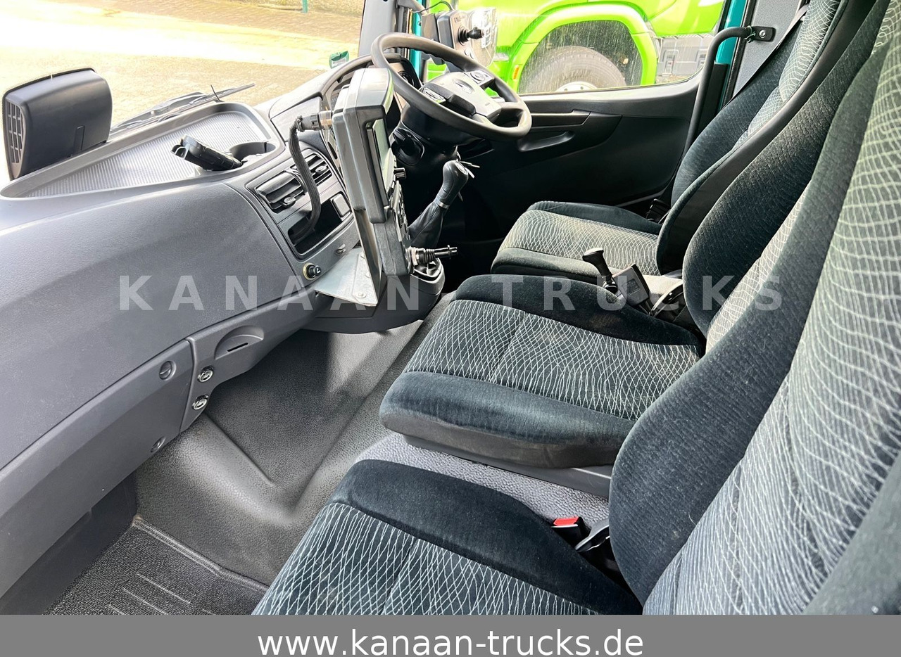 Road sweeper Mercedes-Benz 1324 Atego Johnston  VT652   120TKM  Euro6b: picture 13