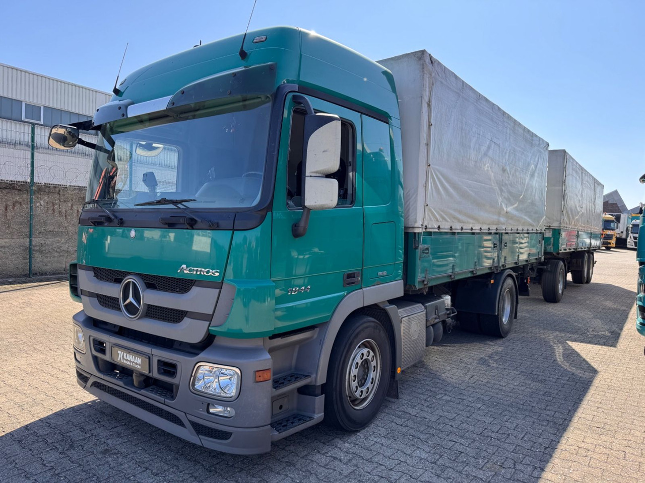 Mercedes-Benz 1844 Actros MP3 3-SeitenKipper Getreide Pritsche - Tipper: picture 5 Mercedes-Benz 1844 Actros MP3 3-SeitenKipper Getreide Pritsche - Tipper: picture 5