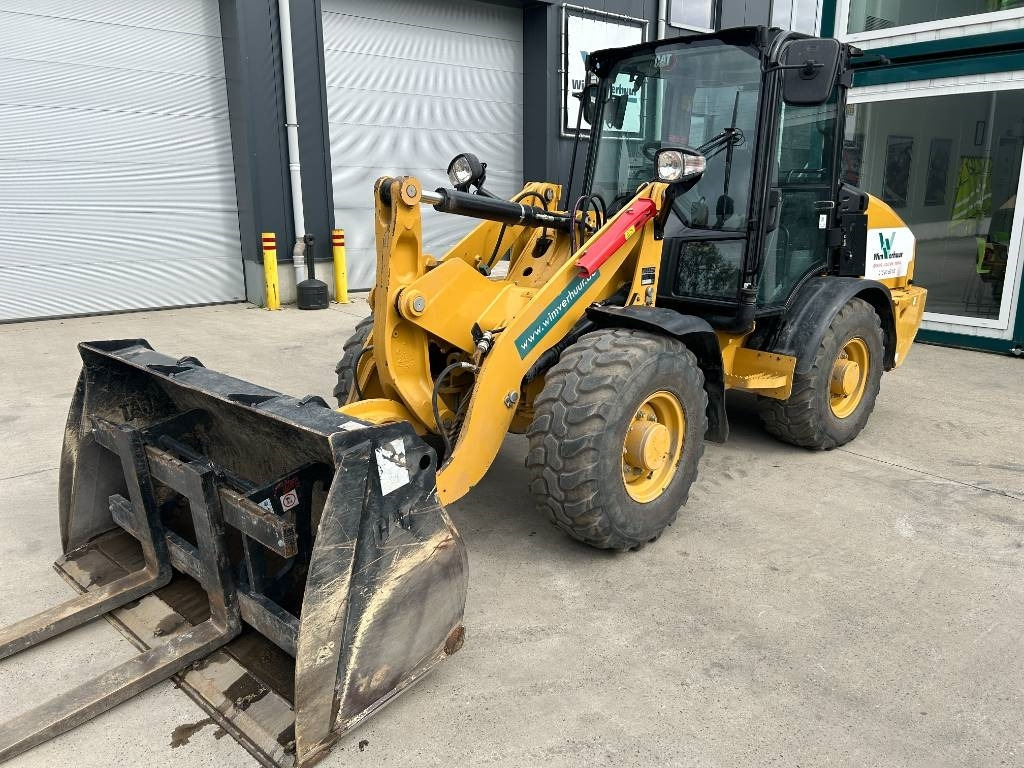 CAT 906 - Skid steer loader: picture 2 CAT 906 - Skid steer loader: picture 2