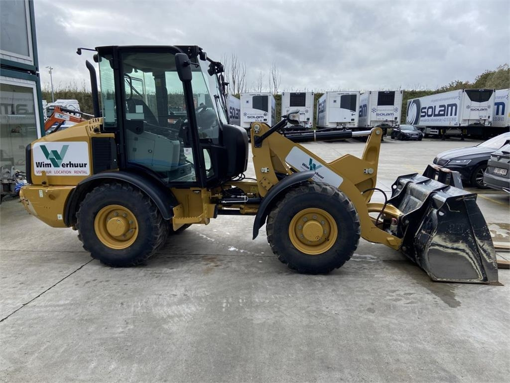 CAT 906M (7164)  - Compact loader: picture 4 CAT 906M (7164)  - Compact loader: picture 4