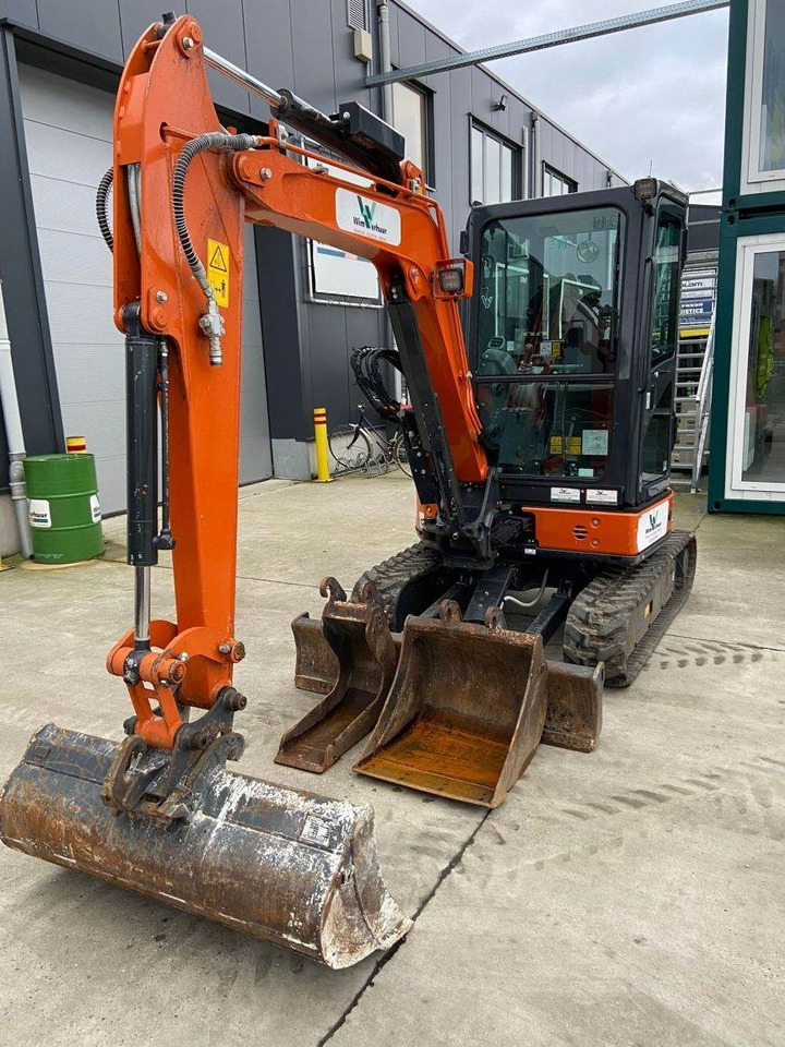 Hitachi ZX33U-6 (7294) - Mini excavator: picture 2 Hitachi ZX33U-6 (7294) - Mini excavator: picture 2