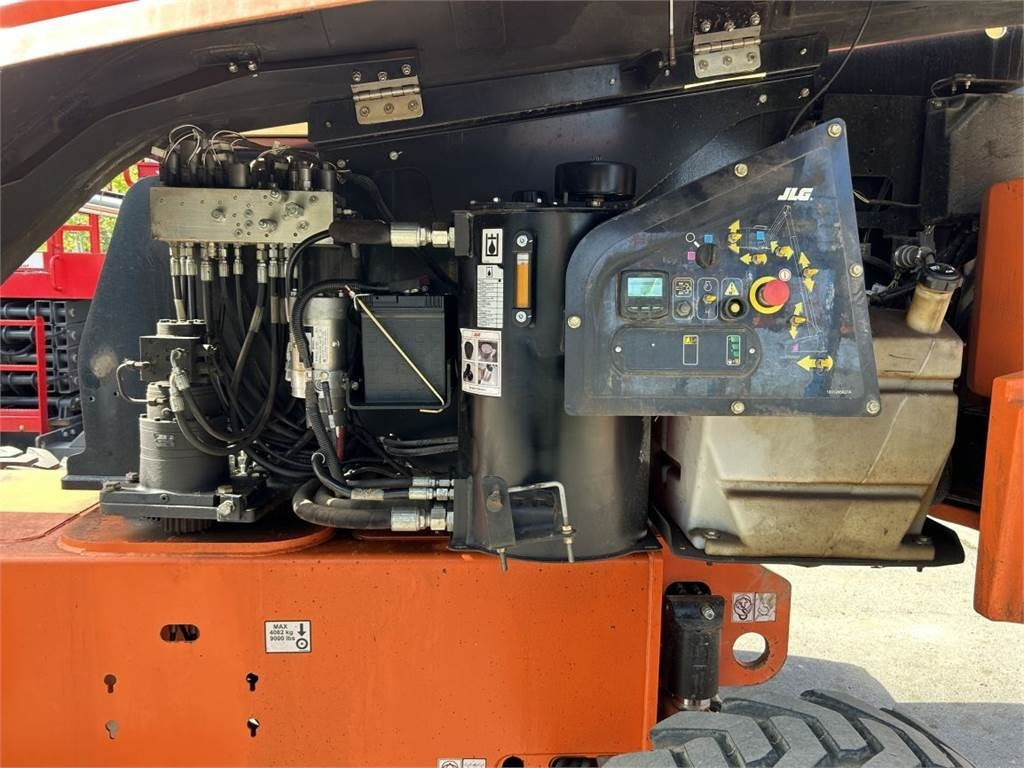 Telescopic boom JLG 460SJ (4568): picture 12