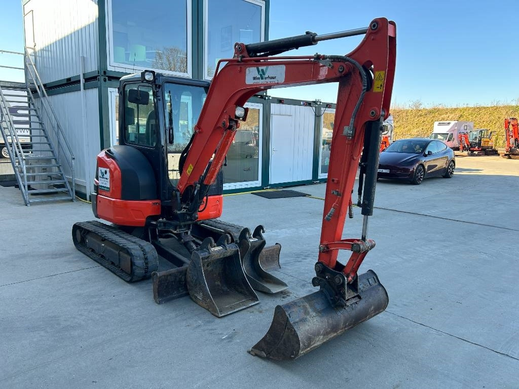Kubota U 36-4 - Mini excavator: picture 3 Kubota U 36-4 - Mini excavator: picture 3