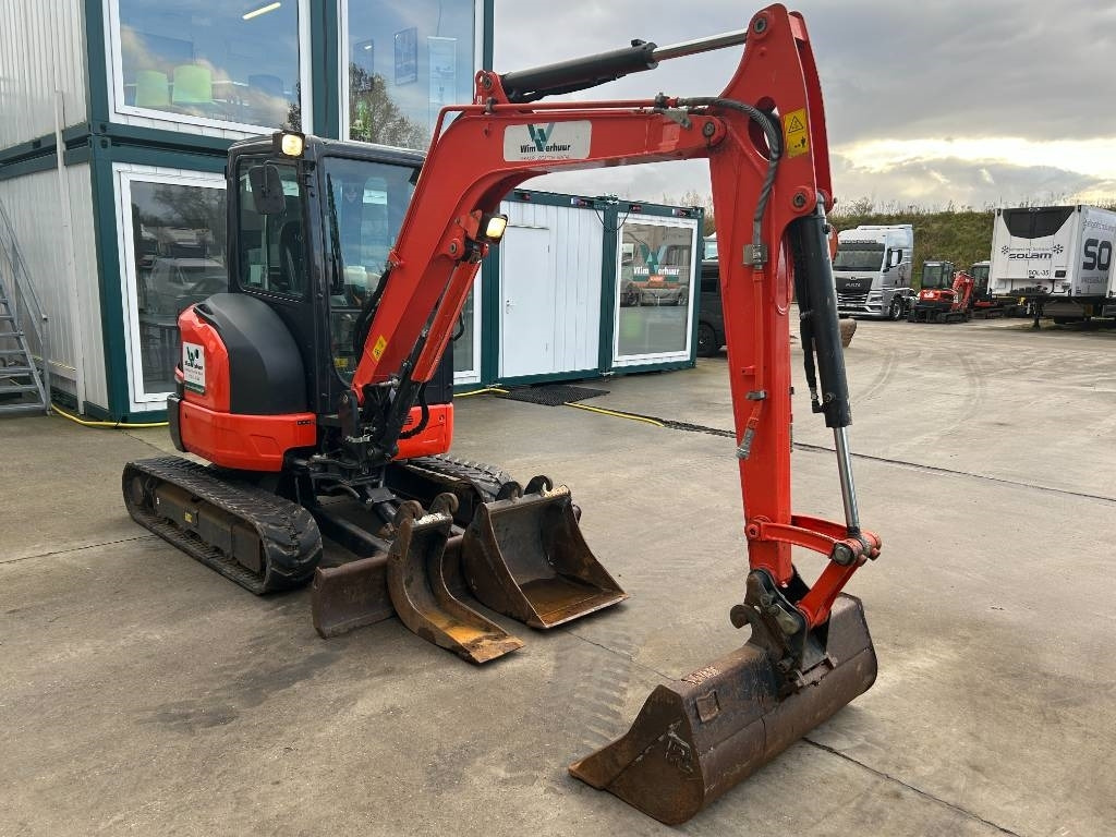 Kubota U 36-4 - Mini excavator: picture 2 Kubota U 36-4 - Mini excavator: picture 2
