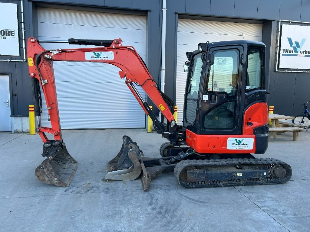 Kubota U 36-4 - Mini excavator: picture 1 Kubota U 36-4 - Mini excavator: picture 1