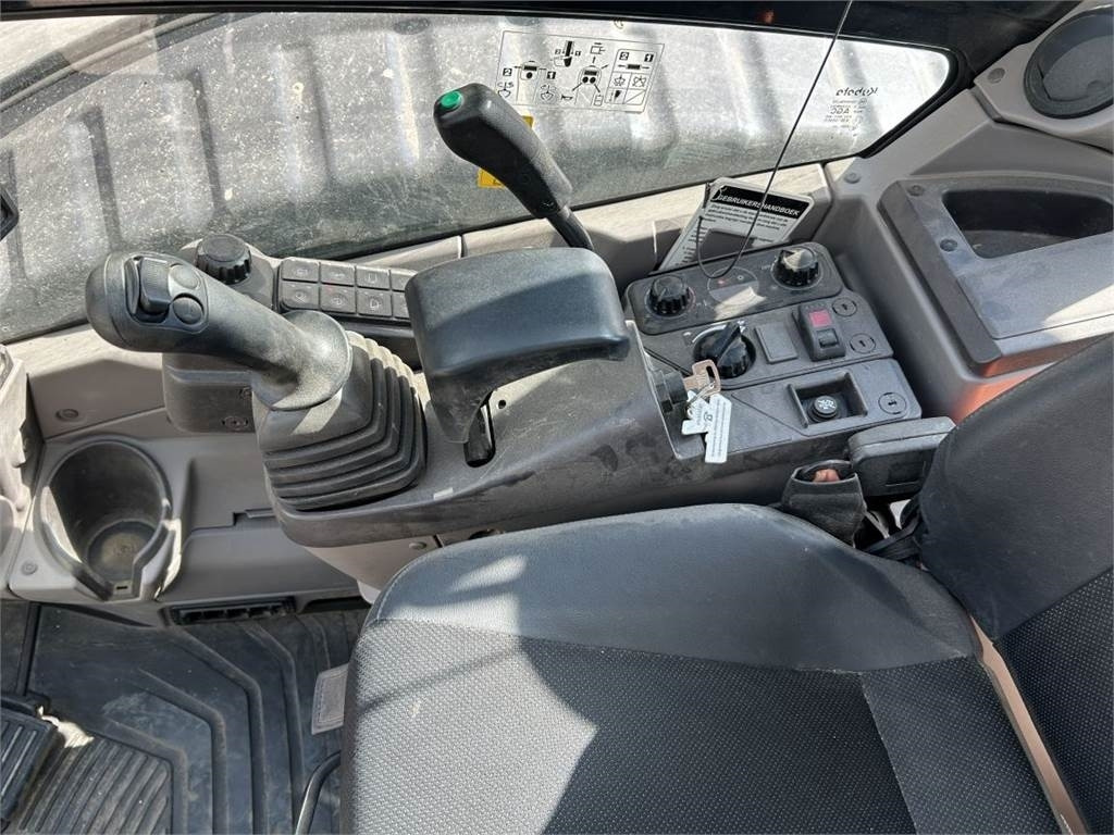 Mini excavator Kubota U50-5 (9613): picture 19