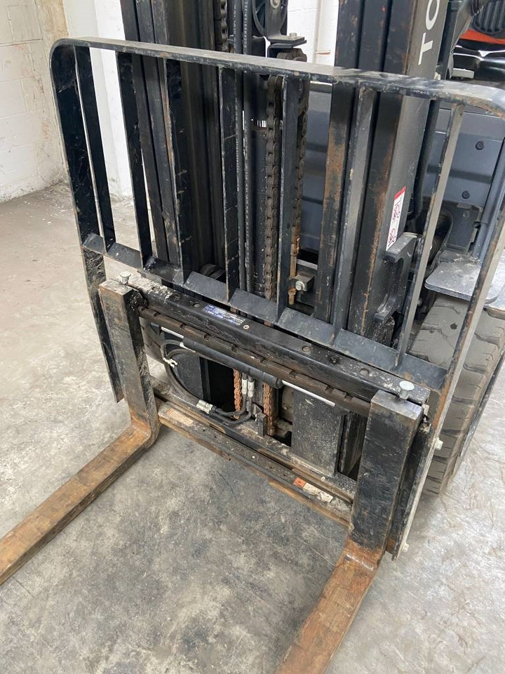 Toyota 52-8 FD 30 - Diesel forklift: picture 2 Toyota 52-8 FD 30 - Diesel forklift: picture 2