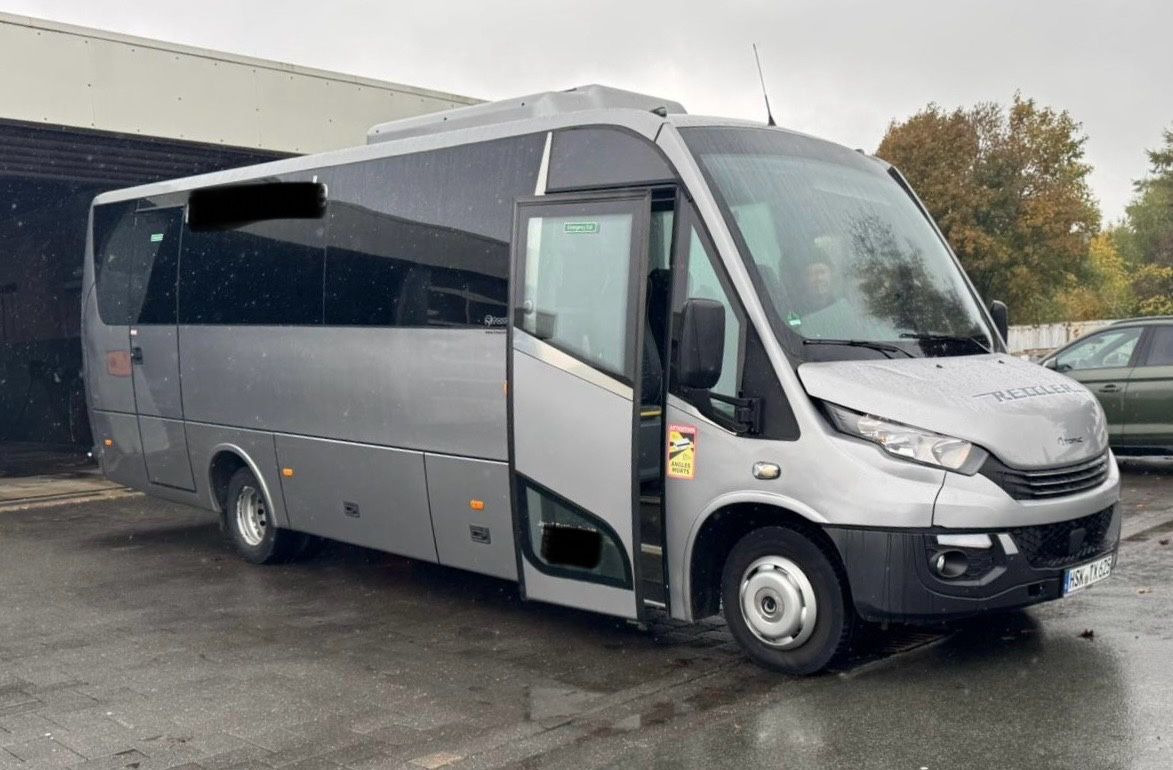 Iveco Atomic AN21 (wenig Km*7.2t) Rosero/ Rapido - Minibus, Passenger van: picture 1 Iveco Atomic AN21 (wenig Km*7.2t) Rosero/ Rapido - Minibus, Passenger van: picture 1