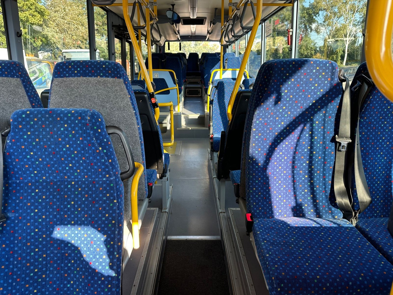 Iveco Irisbus Crossway LE SFR 162 *AC*100 km/h*Schalt - City bus: picture 5 Iveco Irisbus Crossway LE SFR 162 *AC*100 km/h*Schalt - City bus: picture 5