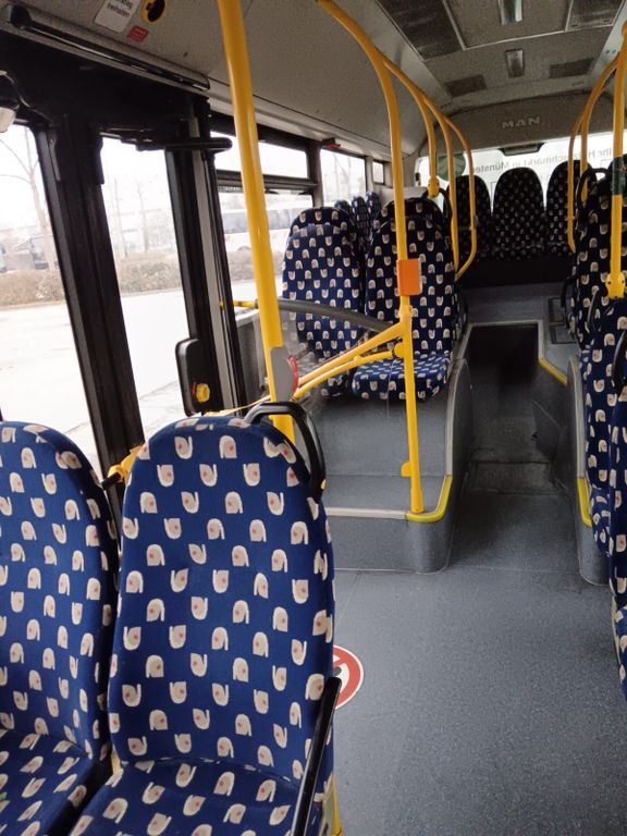 MAN A 23 Lion´s City G (EEV*Klima*TÜV 06/25) MAN A 23 Lion´s City G (EEV*Klima*TÜV 06/25) - Articulated bus: picture 5 MAN A 23 Lion´s City G (EEV*Klima*TÜV 06/25) MAN A 23 Lion´s City G (EEV*Klima*TÜV 06/25) - Articulated bus: picture 5