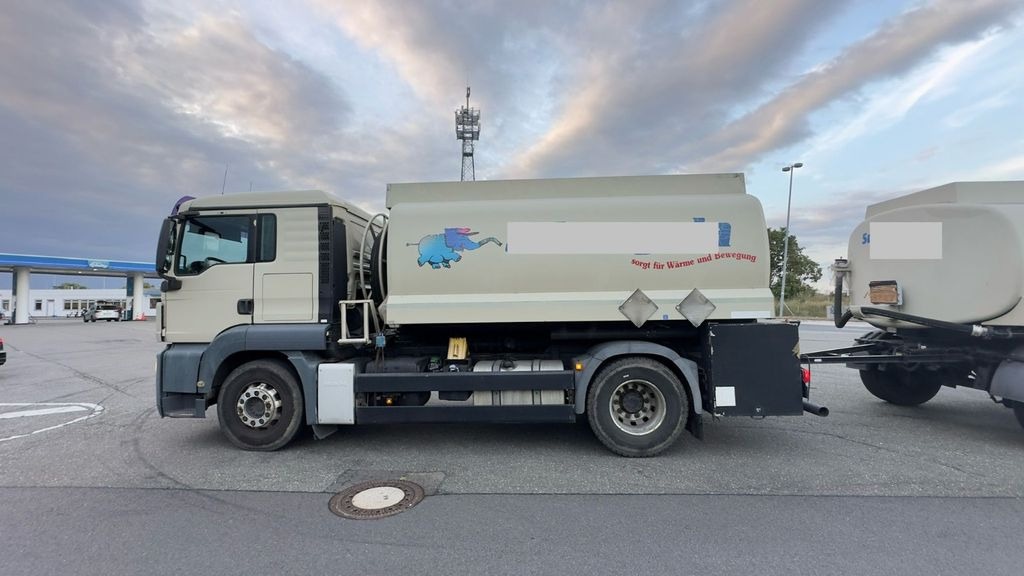 MAN TGS 18.440 4X2 BL A3 (Oben+Untenbefüllung) - Tank truck: picture 3 MAN TGS 18.440 4X2 BL A3 (Oben+Untenbefüllung) - Tank truck: picture 3