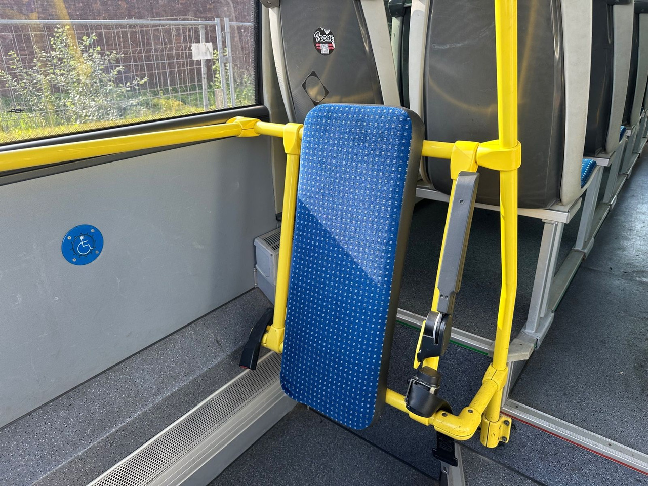 Lease a Mercedes-Benz O818 D TeamstarCity (AC*wenig km*Euro 5) Rapido Mercedes-Benz O818 D TeamstarCity (AC*wenig km*Euro 5) Rapido: picture 19 Lease a Mercedes-Benz O818 D TeamstarCity (AC*wenig km*Euro 5) Rapido Mercedes-Benz O818 D TeamstarCity (AC*wenig km*Euro 5) Rapido: picture 19