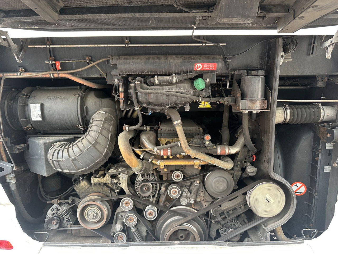 Setra S 516 HD/2A (54 Sitze*DE-Bus) - Coach: picture 4 Setra S 516 HD/2A (54 Sitze*DE-Bus) - Coach: picture 4