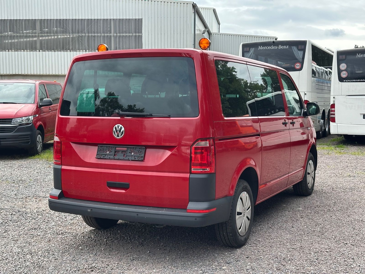 Lease a  Volkswagen T6 Kombi (PDC Hi*ACC*StandHz*9 Sitzer*AC) Volkswagen T6 Kombi (PDC Hi*ACC*StandHz*9 Sitzer*AC): picture 7